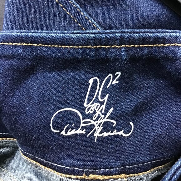 DG2 by Diane Gilman Dark Wash Comfort Waist Jeans Size Jeans LT/Large Tall - Picture 6 of 8